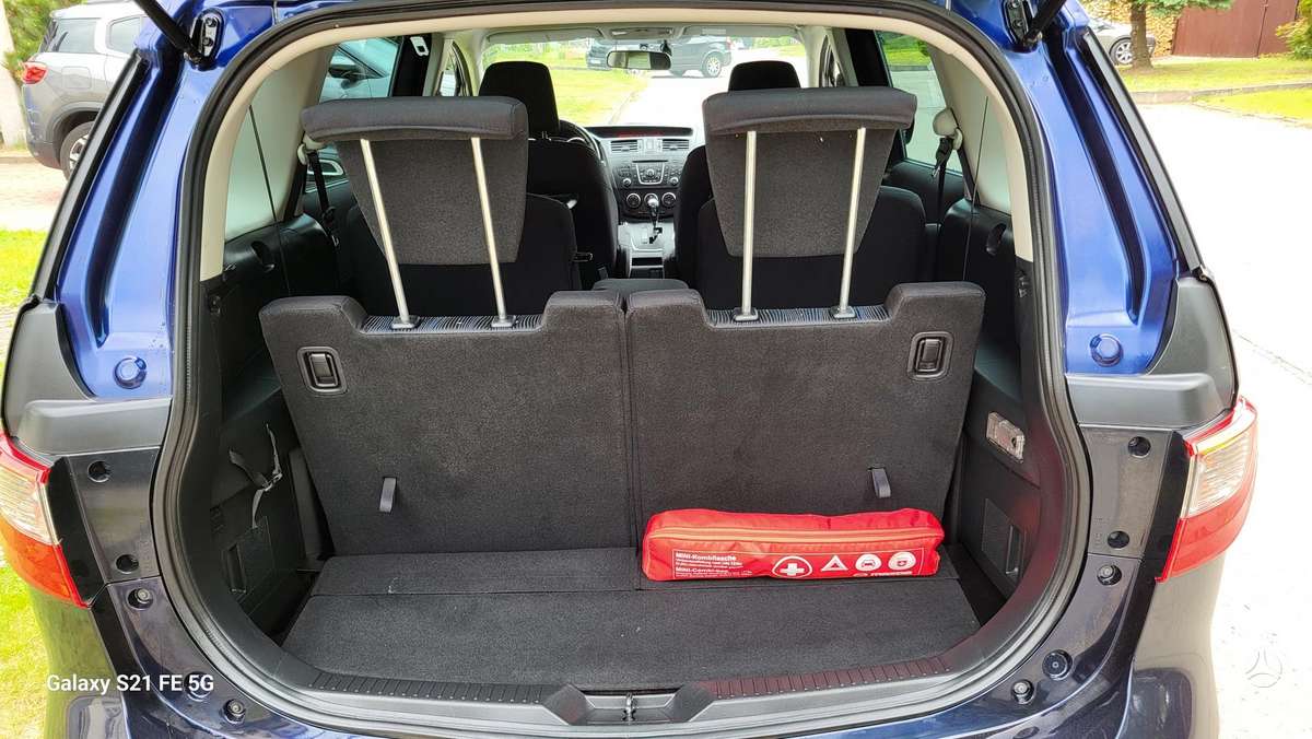 Mazda 5, 2.0 l., Минивэн