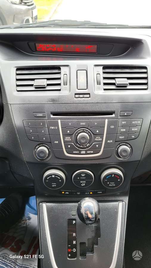 Mazda 5, 2.0 l., Минивэн