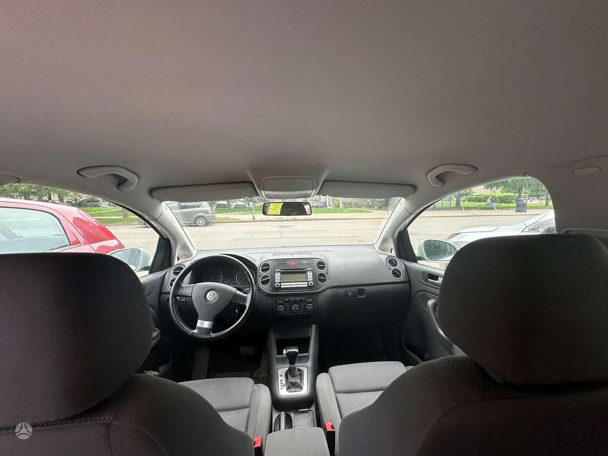 Volkswagen Golf Plus - 8