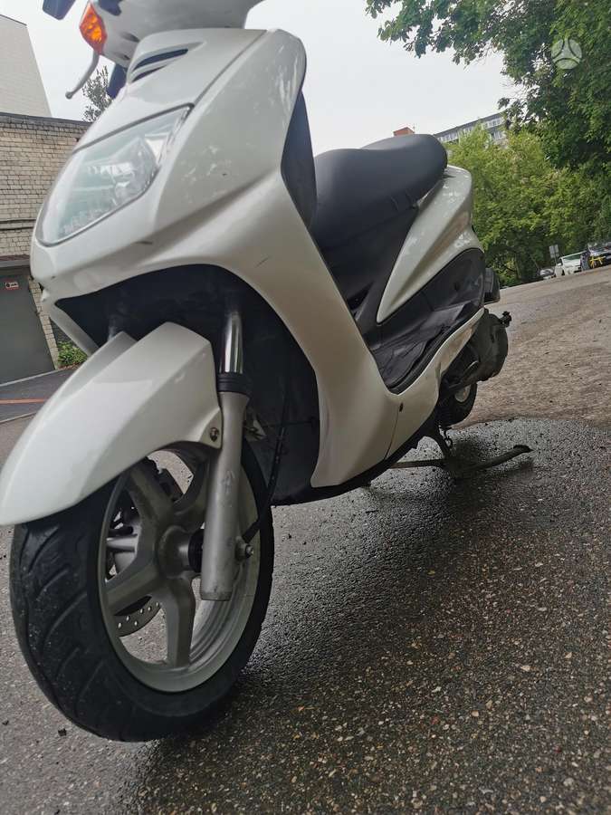 Yamaha MBK 125cc, scooters / mopeds