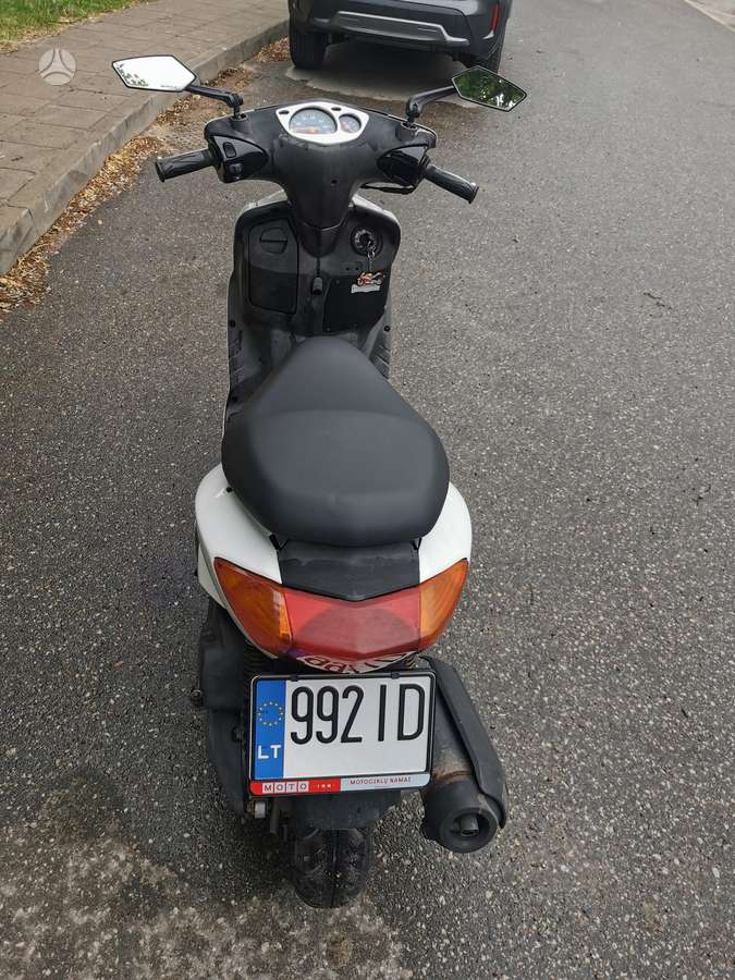 Yamaha MBK 125cc, scooters / mopeds