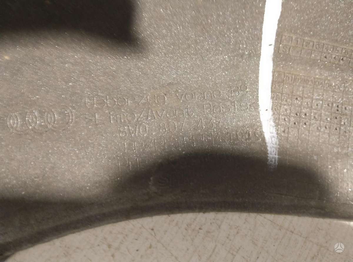 Audi A4, 8W0807437, bumpers