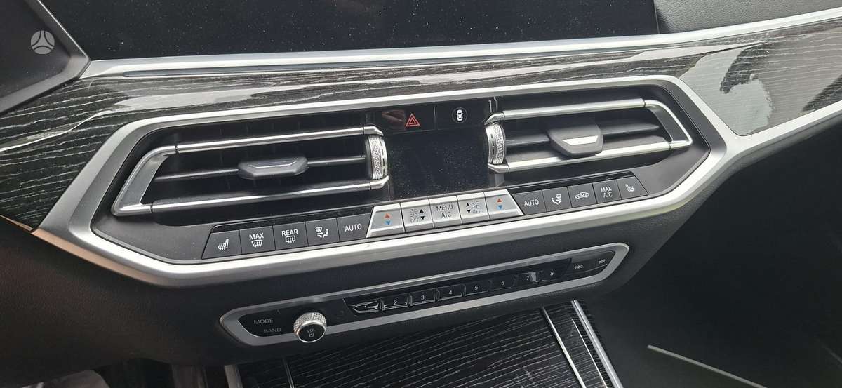 BMW X7, Usa