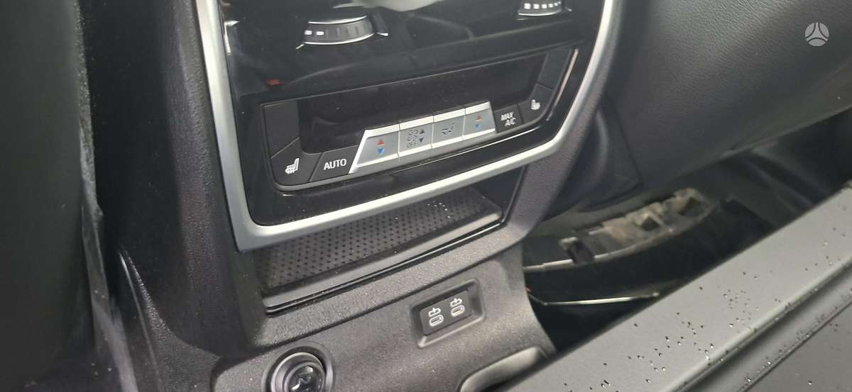 BMW X7, Usa