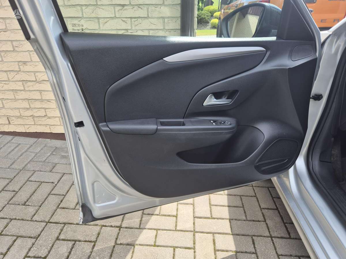 Opel Corsa, 1.2 l., hatchback