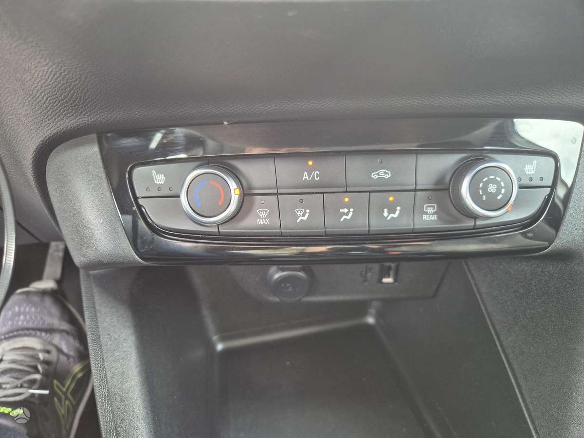 Opel Corsa, 1.2 l., hatchback
