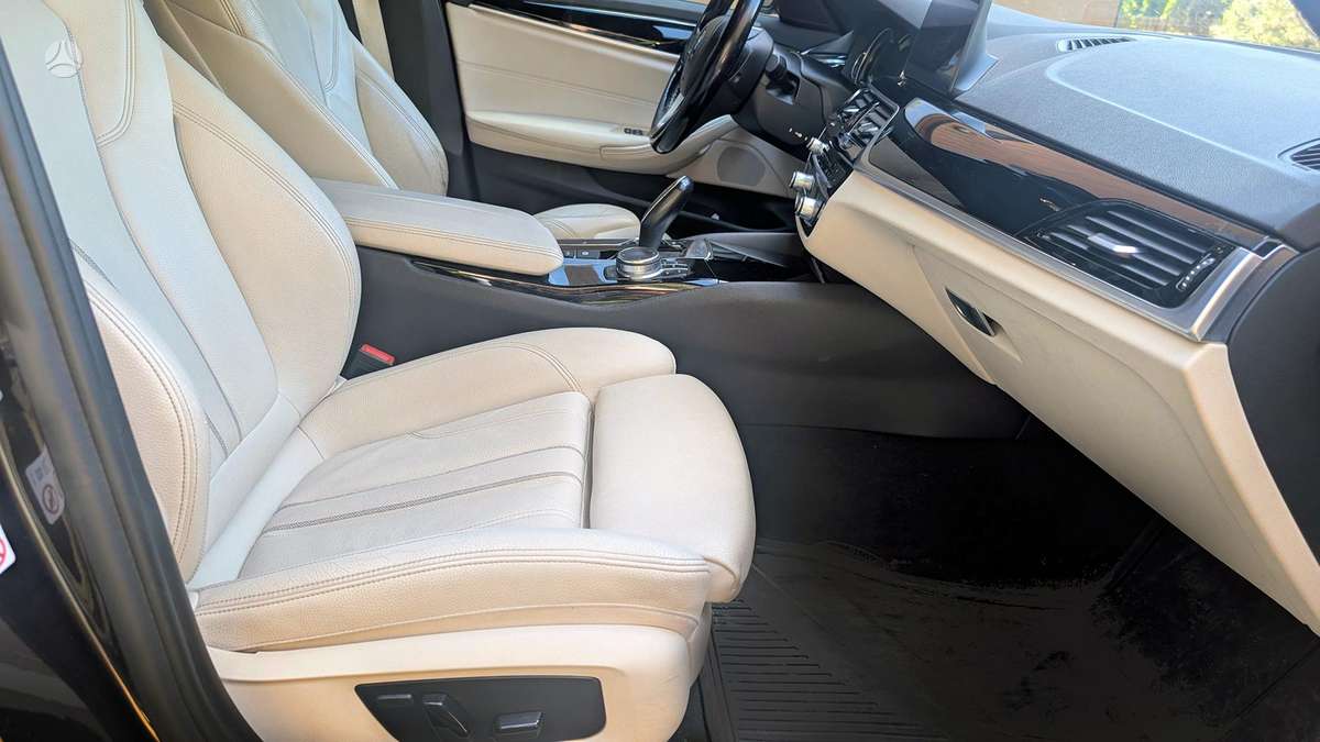 BMW 520, 2.0 l., Универсал