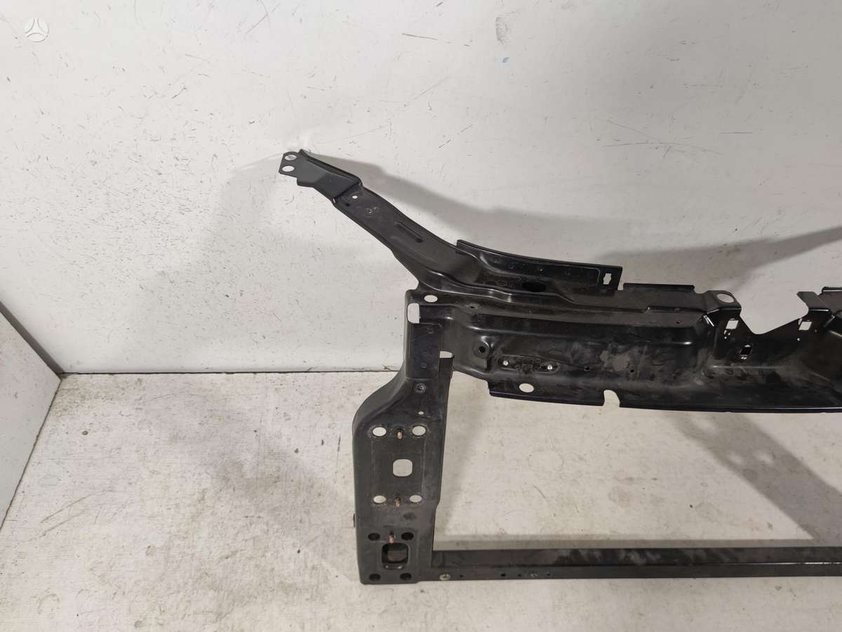 Fiat 500 bumper reinforcement, lights