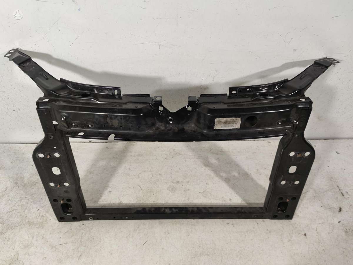Fiat 500 bumper reinforcement, lights
