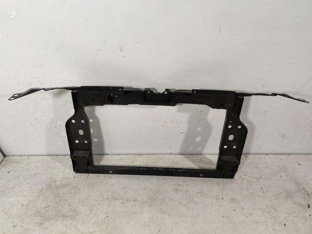Fiat 500 bumper reinforcement, lights