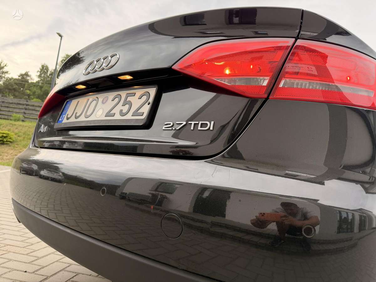 Audi A4, 2.7 l., Седан