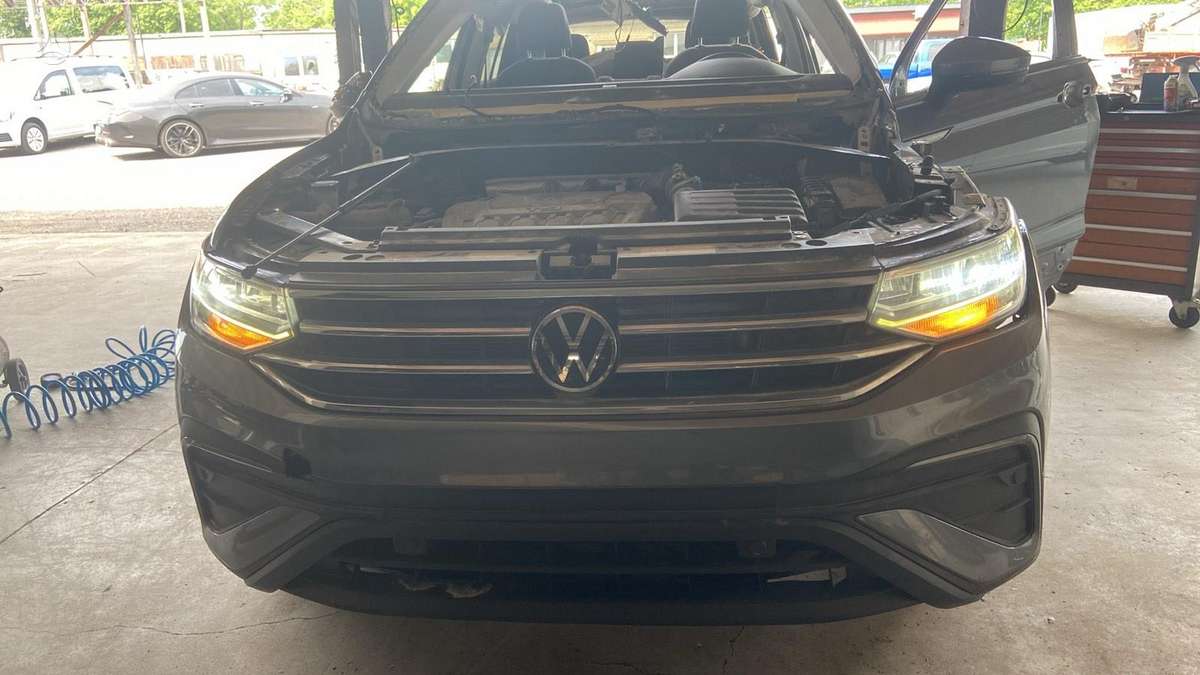 Volkswagen Tiguan Allspace по частям