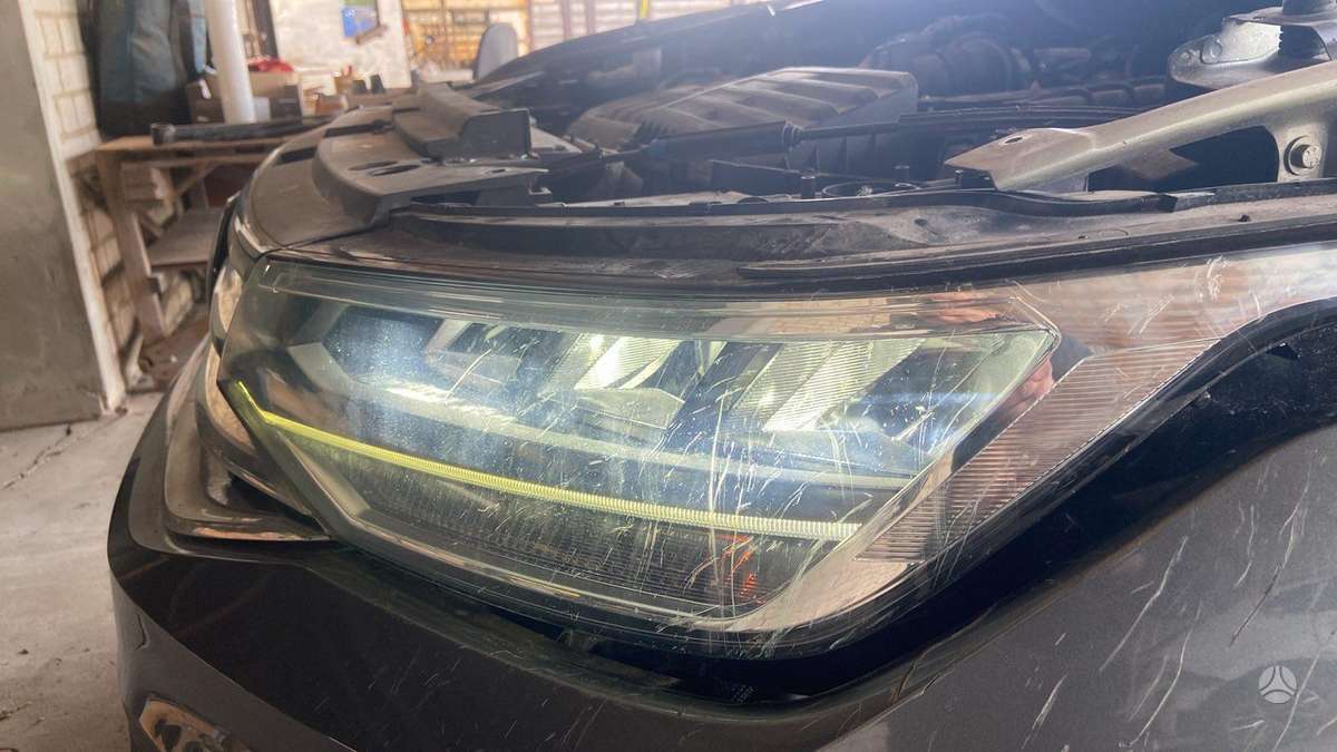 Volkswagen Tiguan Allspace по частям
