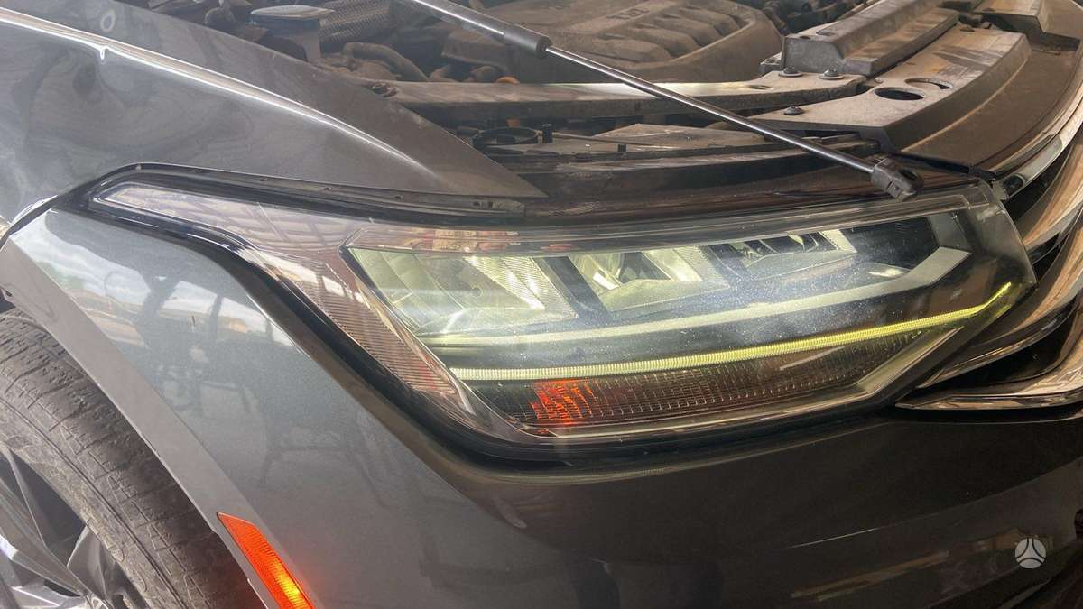 Volkswagen Tiguan Allspace по частям