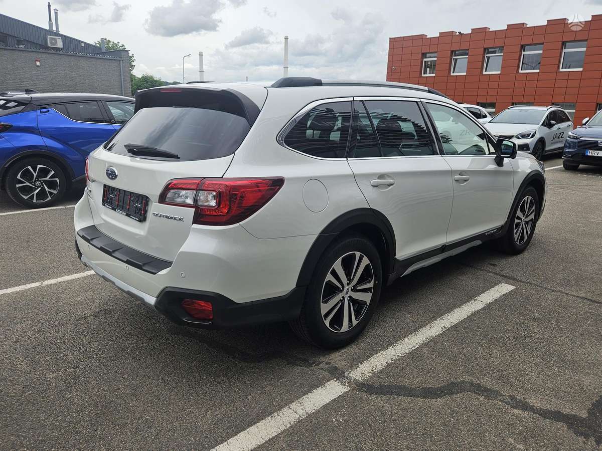 Subaru Outback, 2.5 l., Универсал