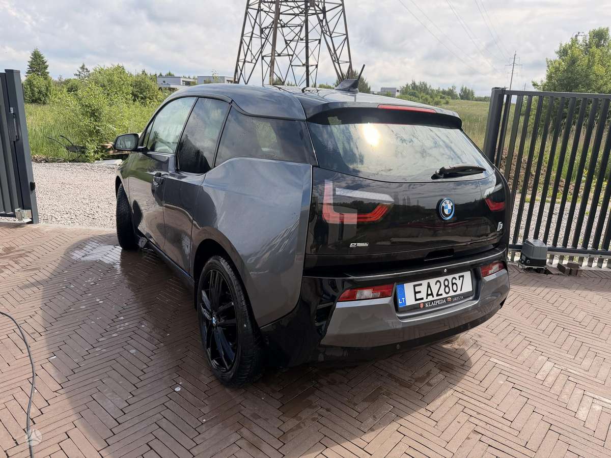 BMW i3, 33 kWh, hatchback