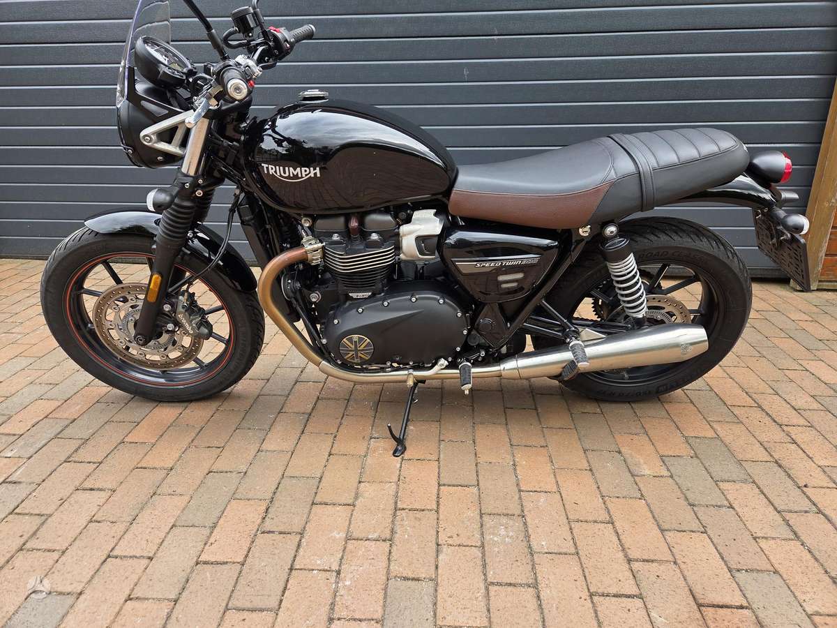 Triumph Speed Twin 900cc, street / classic