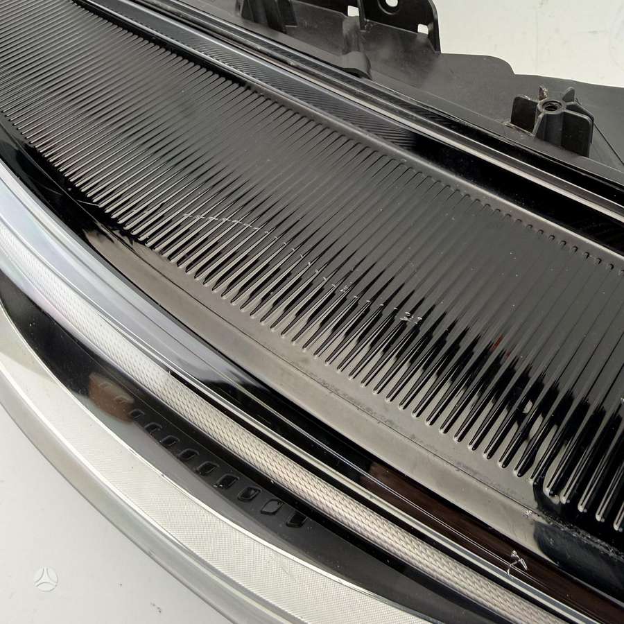Volkswagen ID.4 žibintai