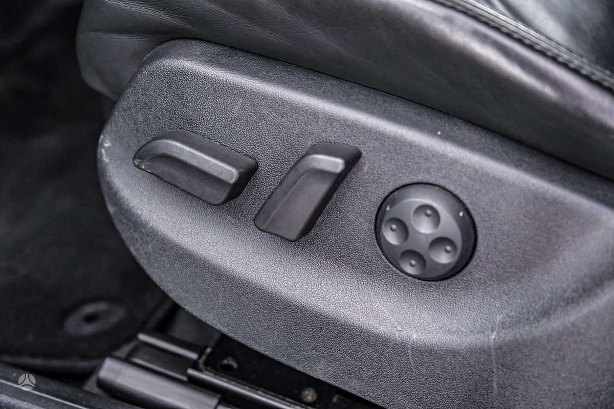 Audi A6, 4.2 l., Универсал