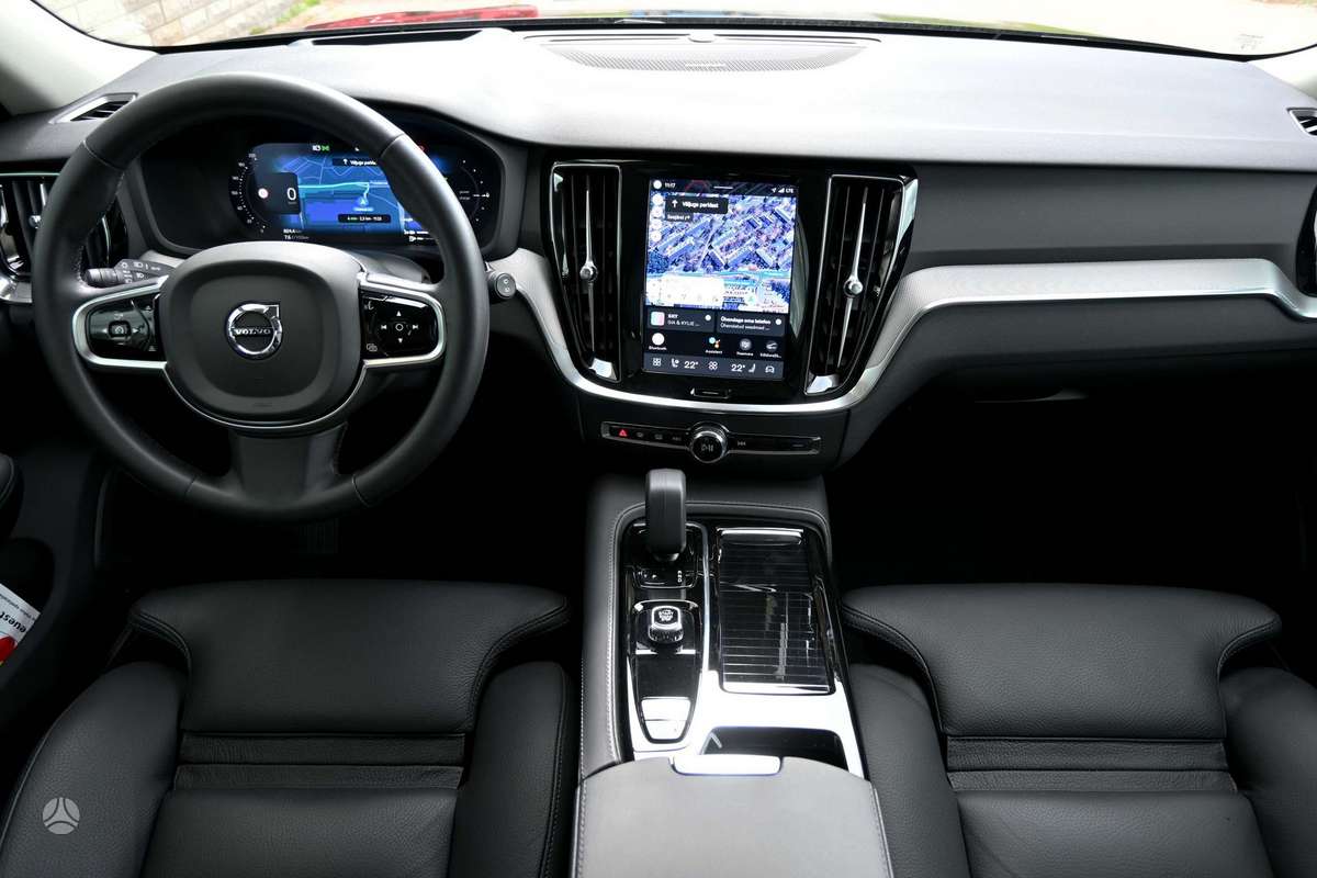 Volvo V60, Универсал
