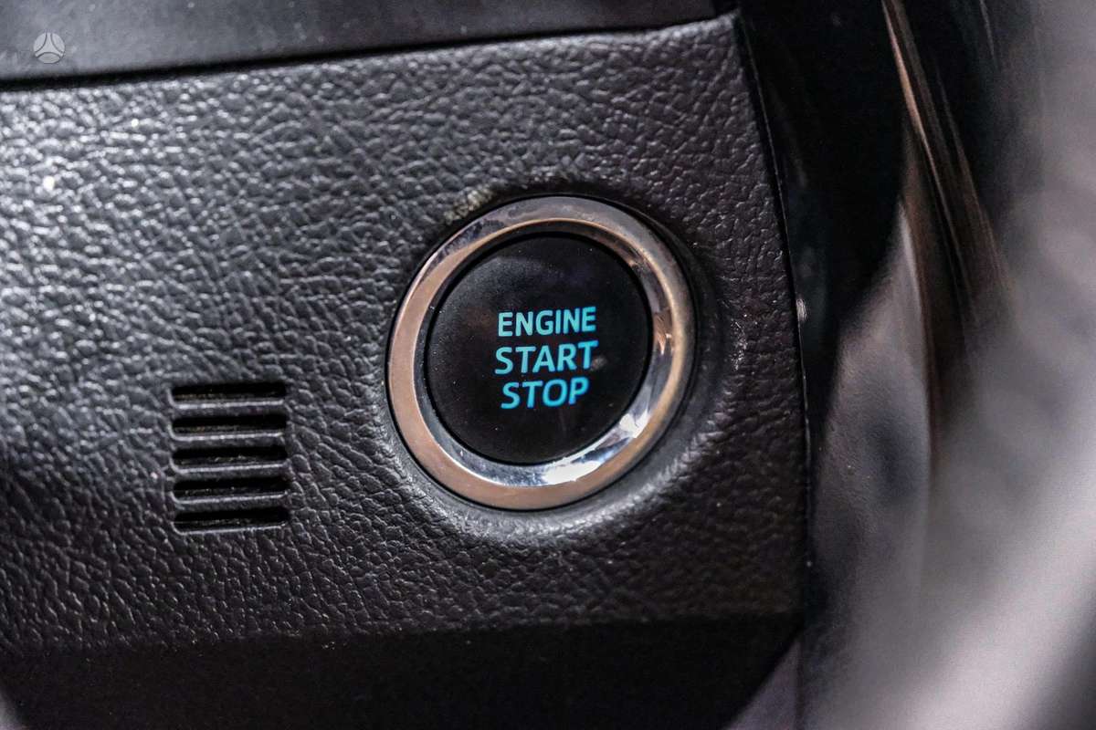 Toyota Auris, 1.6 l., Универсал