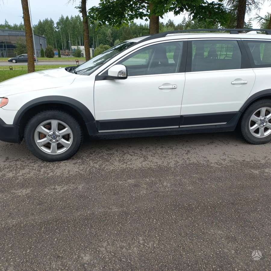 Volvo XC70, 2.0 l., wagon