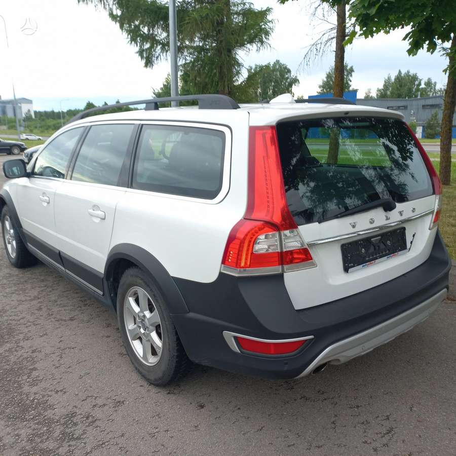 Volvo XC70 - 5