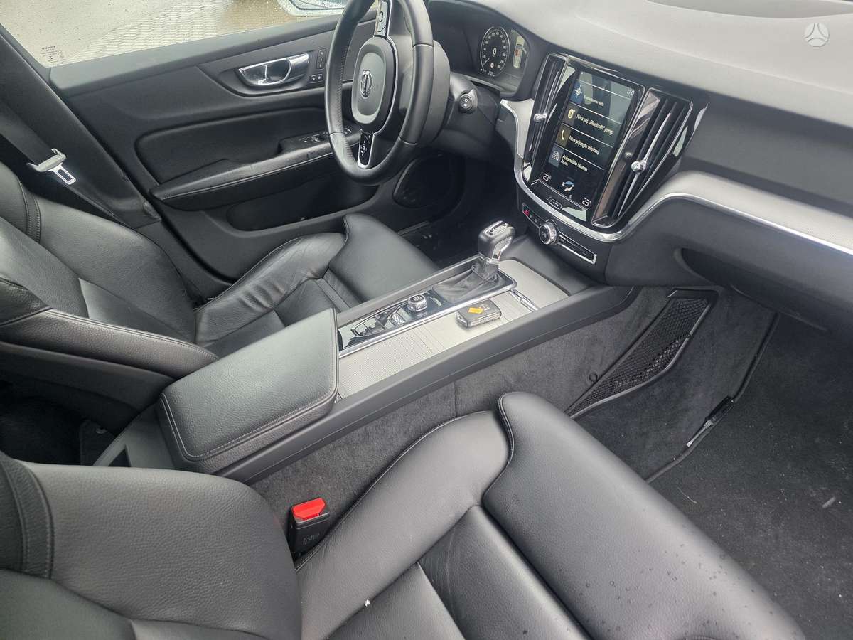Volvo V60, 2.0 l., Универсал