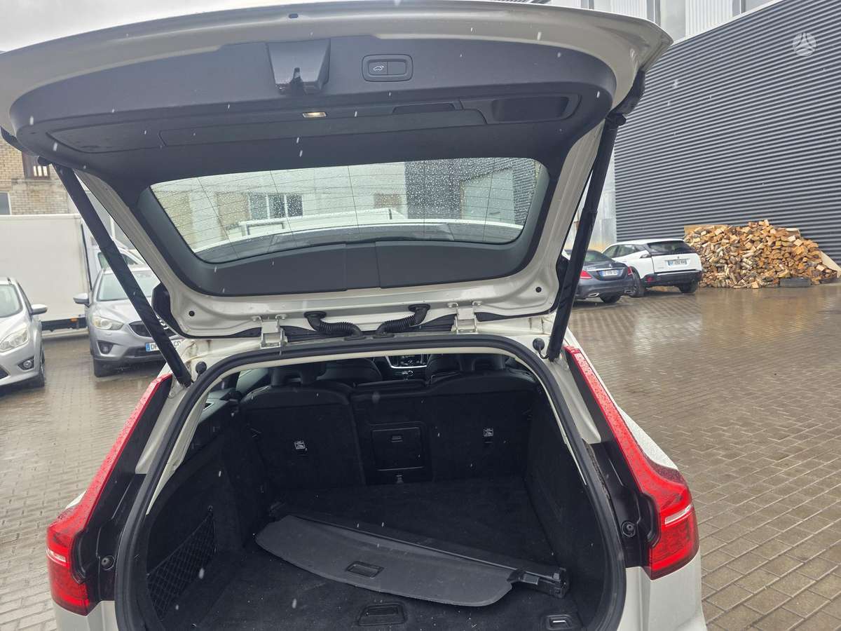 Volvo V60, 2.0 l., Универсал