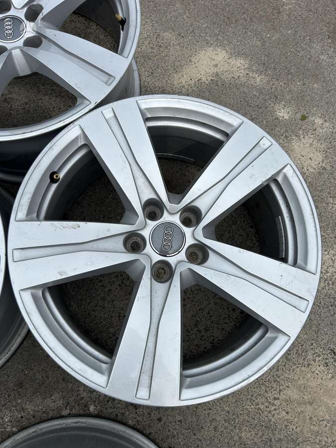 Audi, легкосплавные , R18