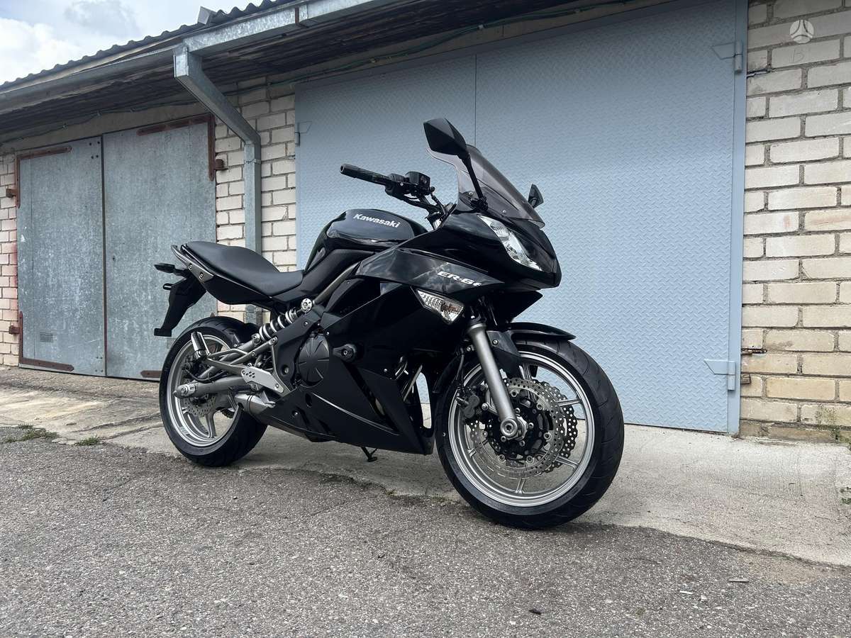 Kawasaki ER 650cc, street / classic