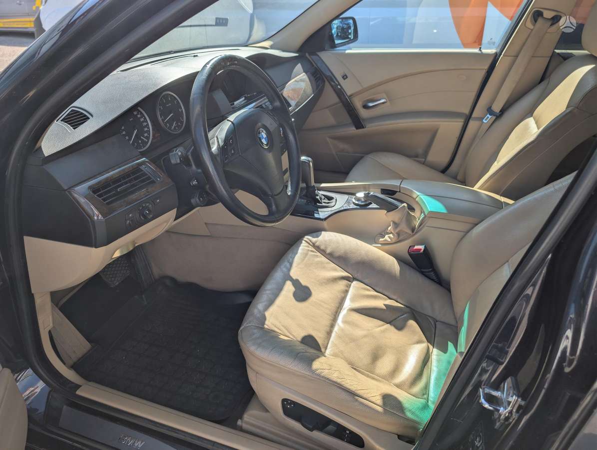 BMW 530, 3.0 l., Седан