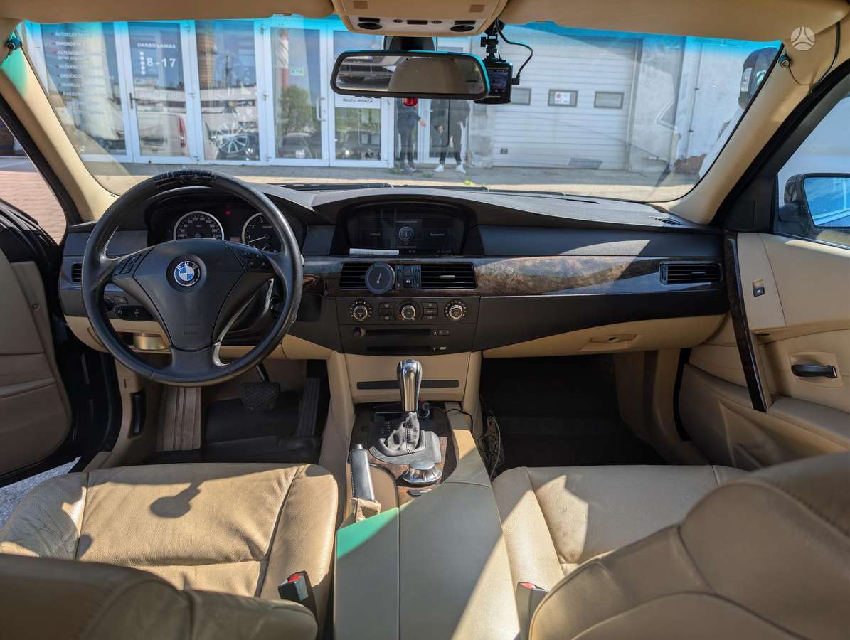 BMW 530, 3.0 l., Седан