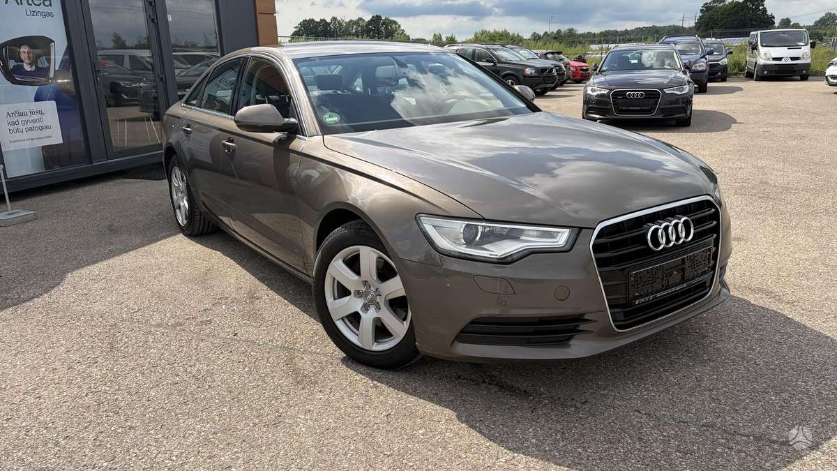 Audi A6, 3.0 l., Седан