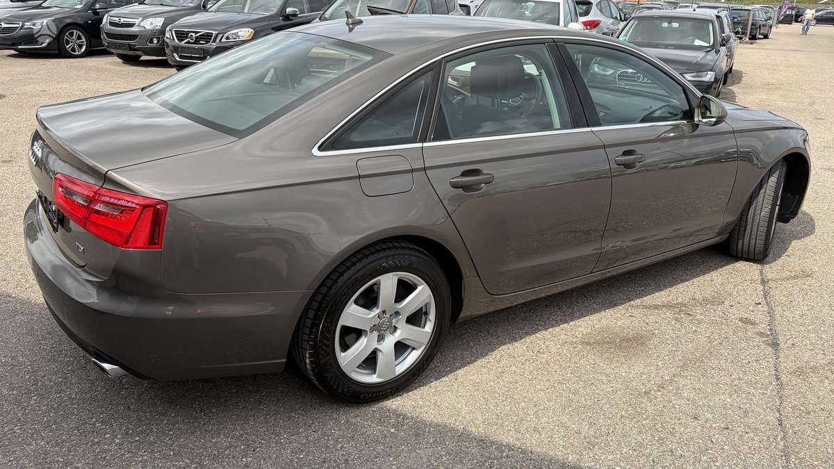 Audi A6, 3.0 l., sedanas