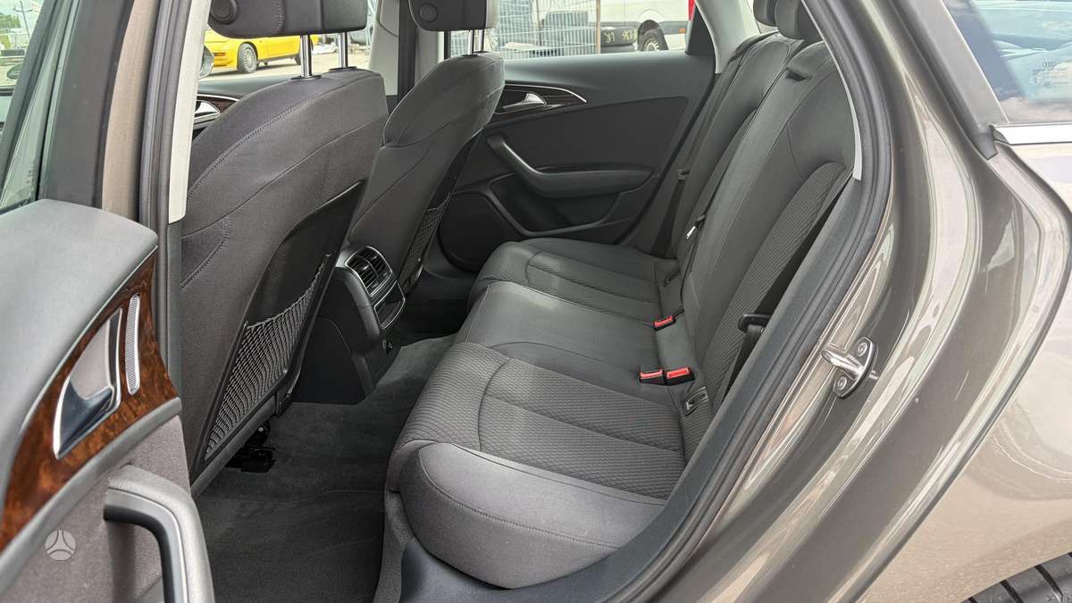 Audi A6, 3.0 l., sedanas