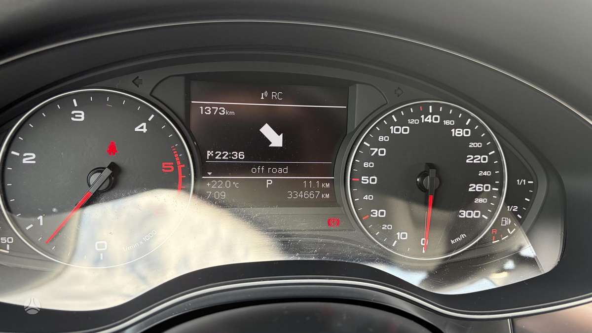Audi A6, 3.0 l., sedanas
