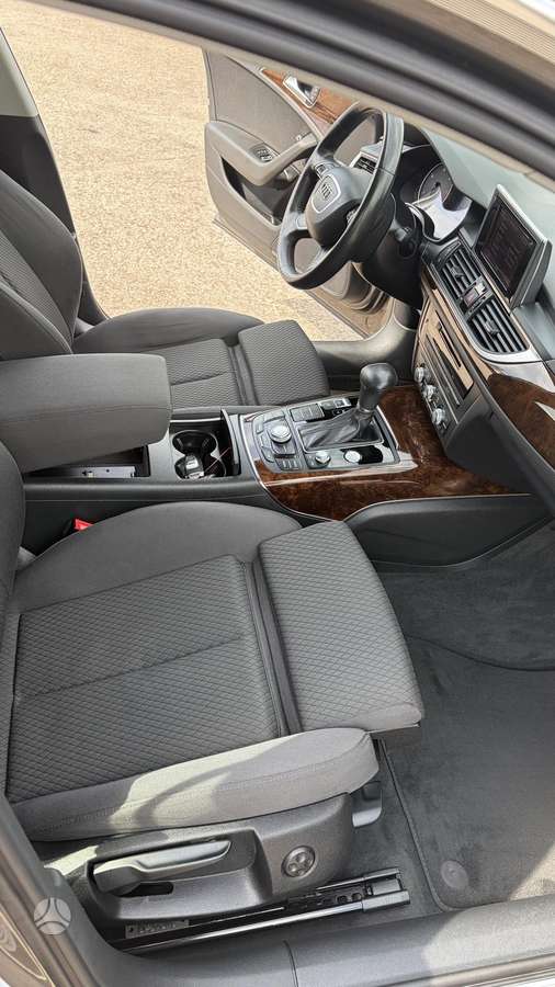 Audi A6, 3.0 l., sedanas