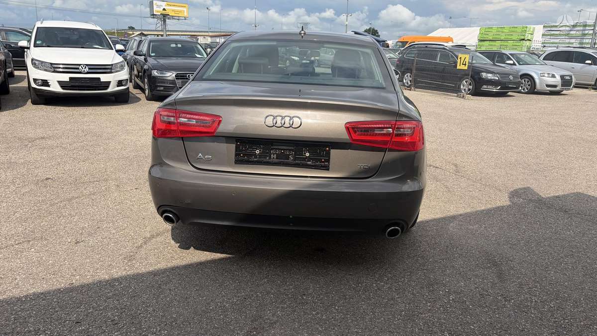 Audi A6, 3.0 l., sedanas