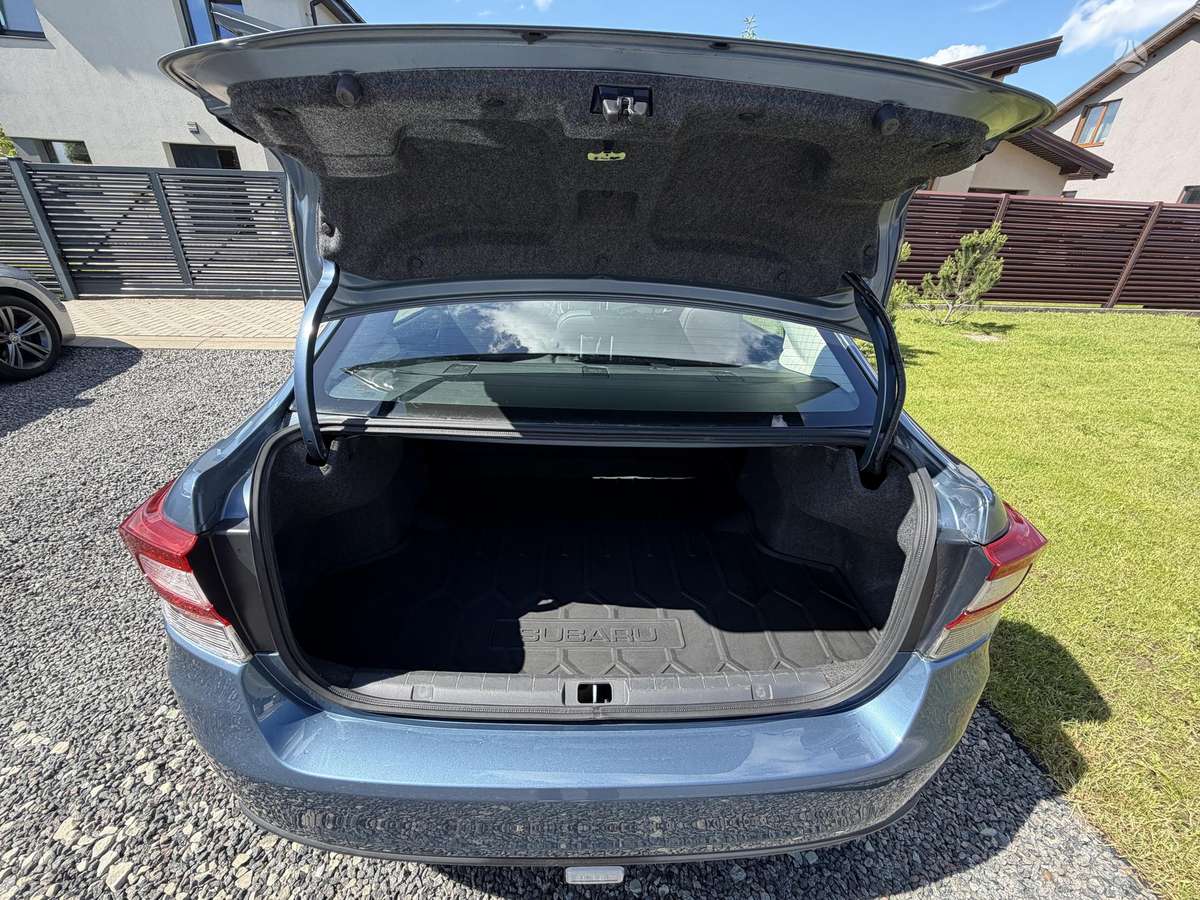 Subaru Impreza, 2.0 l., hatchback