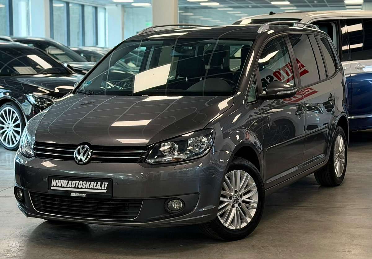 Volkswagen Touran - 11