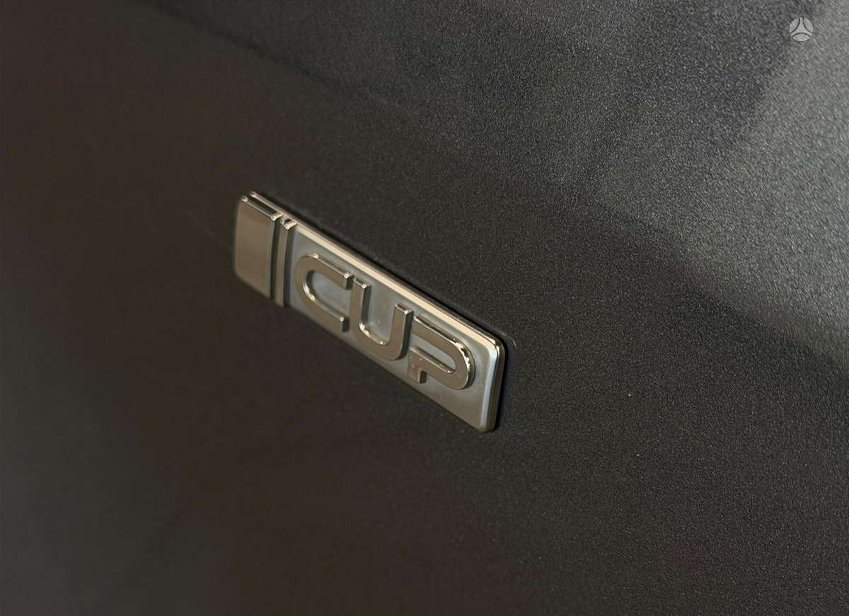 Volkswagen Touran - 5