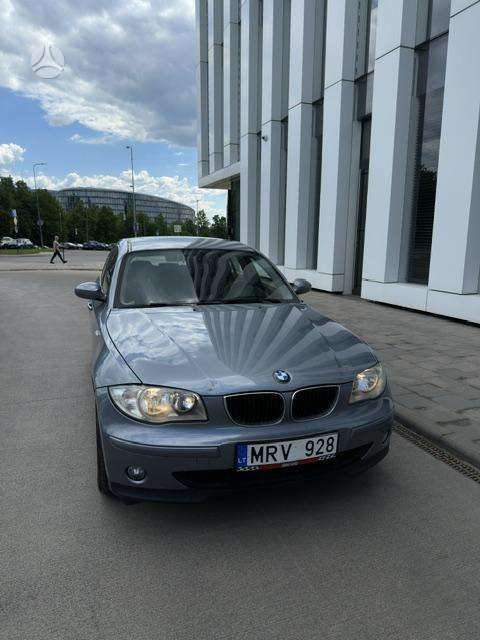 BMW 118, 2.0 l., Хэтчбек