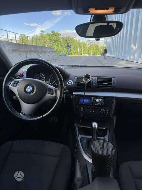 BMW 118, 2.0 l., hatchback