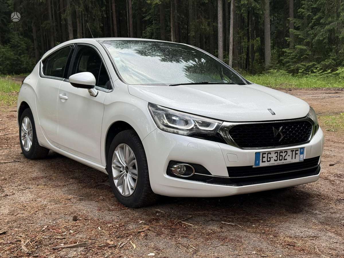 Citroen DS4, 1.6 l., hatchback