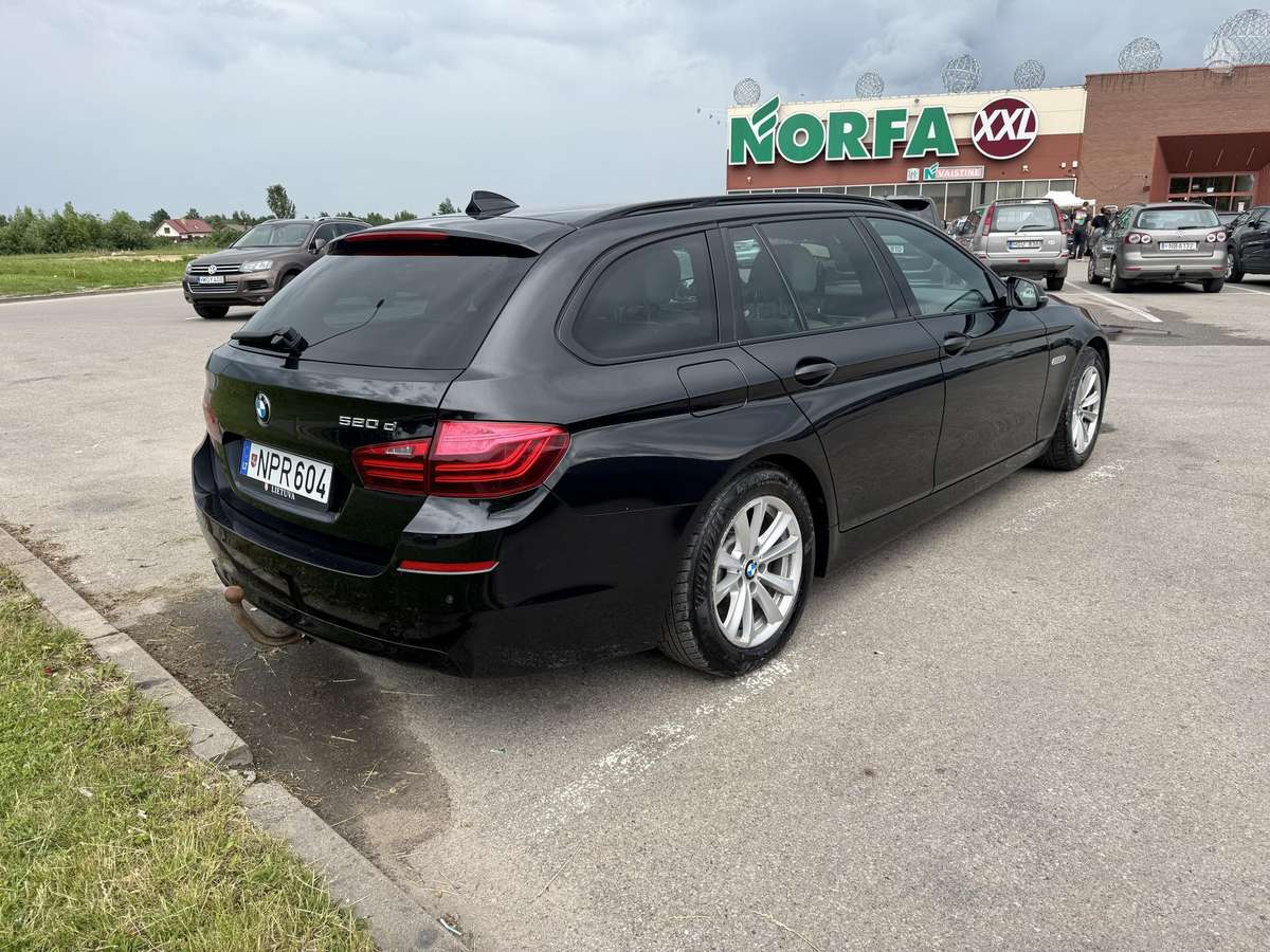 BMW 520, 2.0 l., universalas