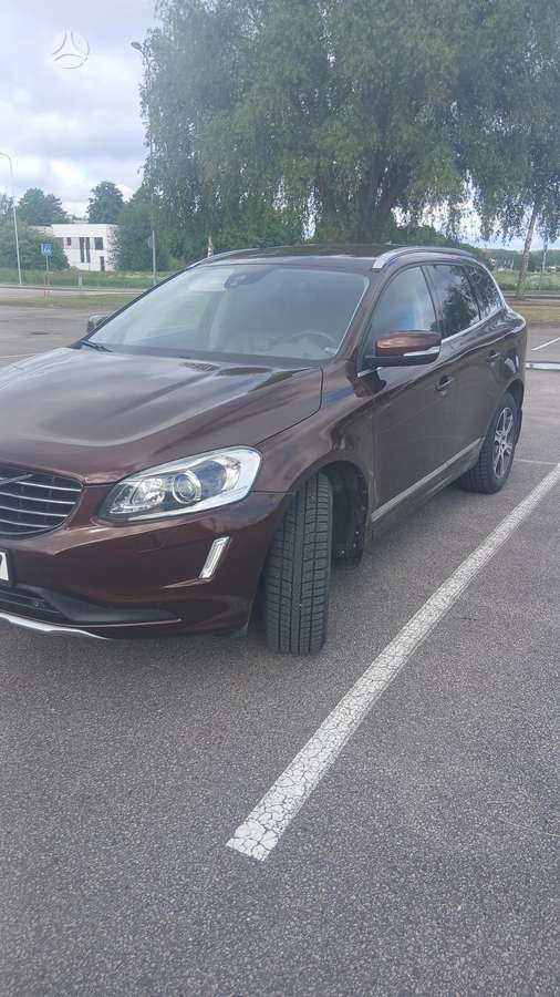Volvo XC60, 2.4 l., wagon