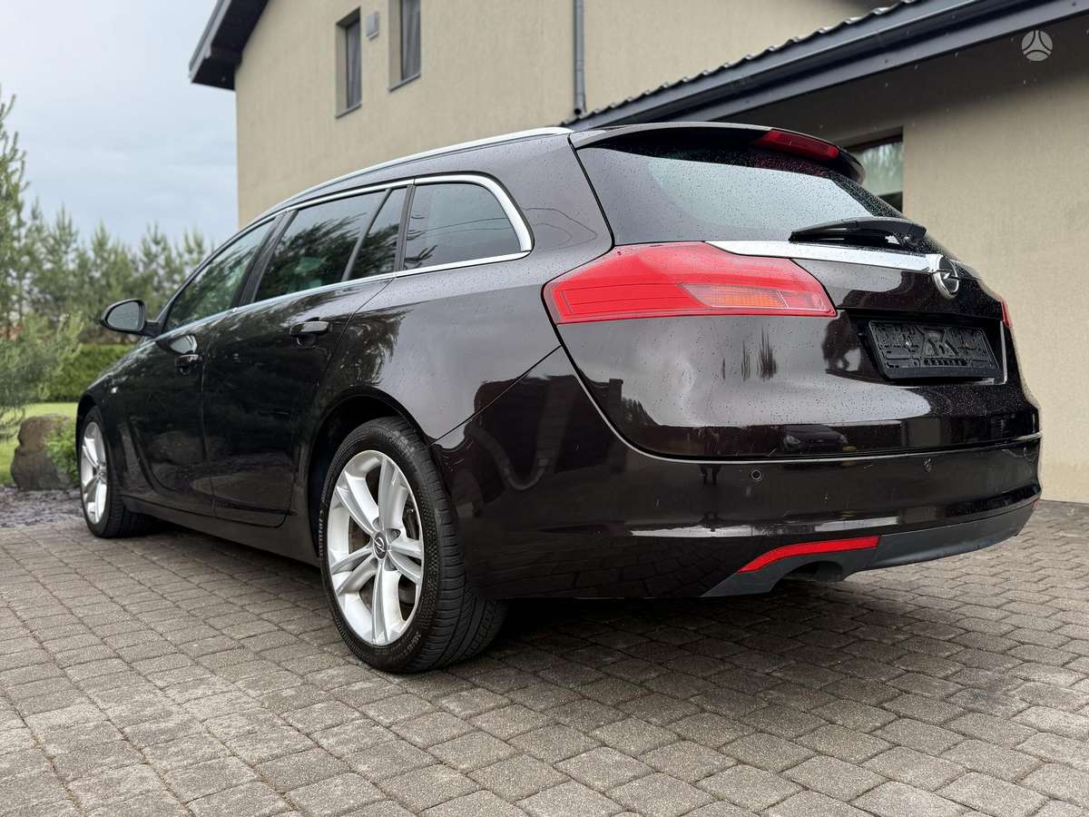 Opel Insignia, 2.0 l., wagon