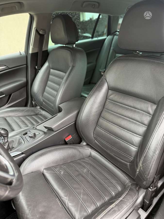 Opel Insignia, 2.0 l., wagon