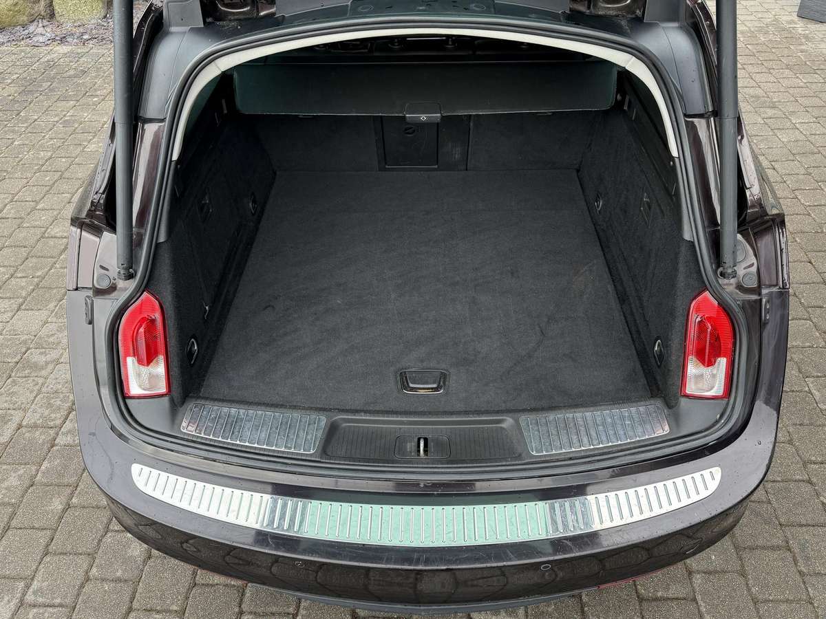 Opel Insignia, 2.0 l., wagon